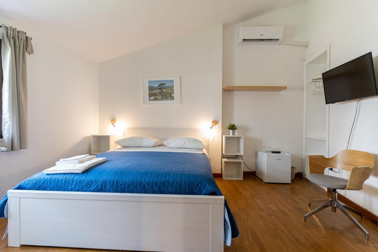 Casa Dell'Escursionista Bed & Breakfast Cerchiara di Calabria Bagian luar foto