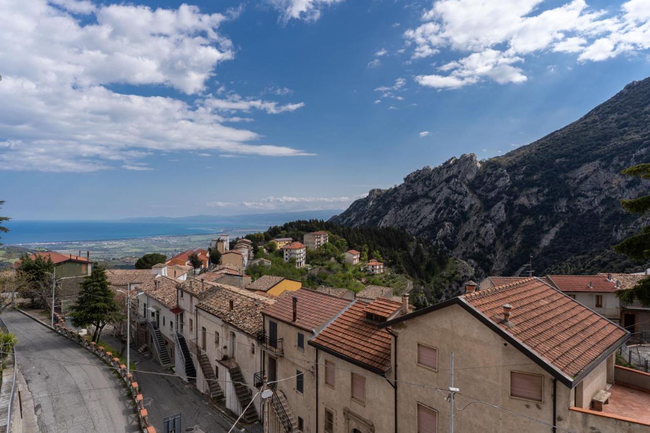 Casa Dell'Escursionista Bed & Breakfast Cerchiara di Calabria Bagian luar foto