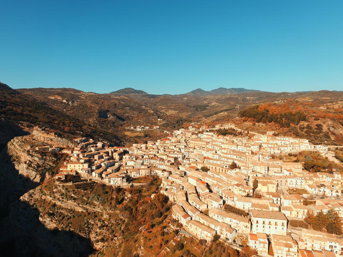 Casa Dell'Escursionista Bed & Breakfast Cerchiara di Calabria Bagian luar foto